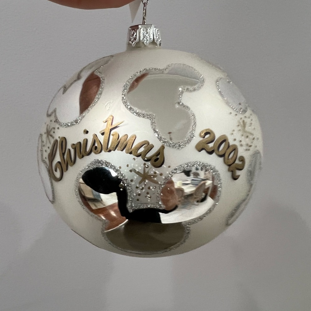 Disney Mirror Mickey Christmas 2002 Glass Ornament - White & Silver